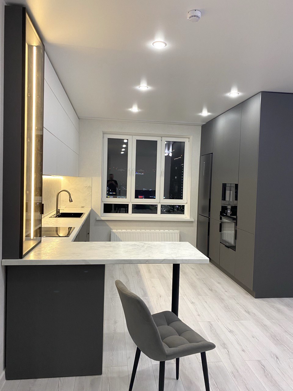 Кухня в два ряда